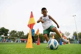 7年生涯，7次被裁，一身统治级天赋，为何始终无法兑现？